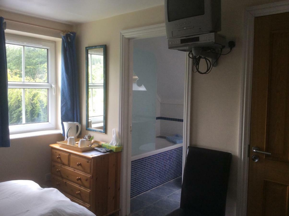 Riverside Cottage B&B Cladich Экстерьер фото